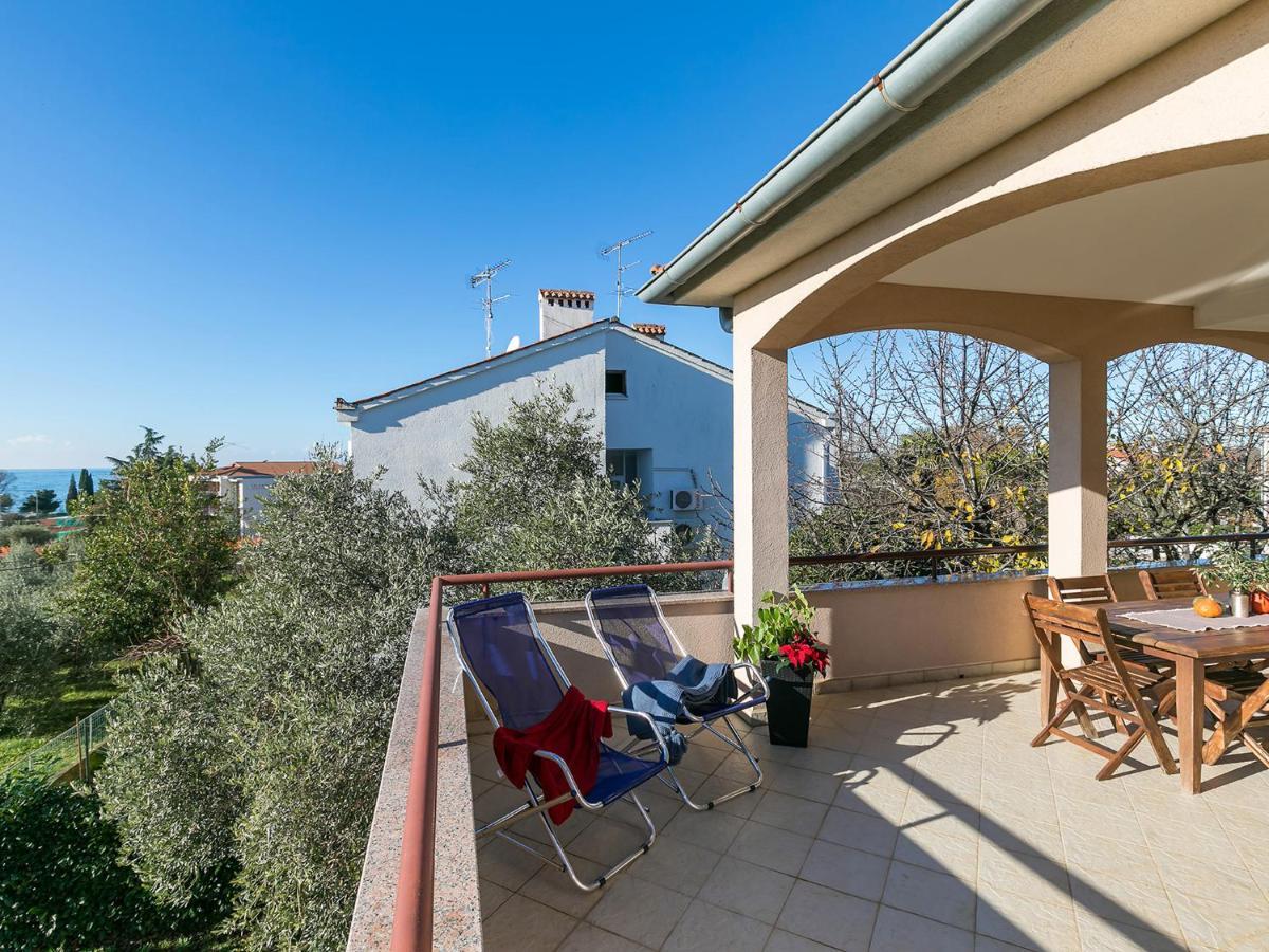 Holiday Appartment Tessa Πόρετς Εξωτερικό φωτογραφία